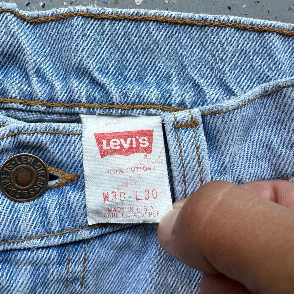 Levis 1056R Light Wash High Waist Straight Leg Denim Jeans Vintage USA W 30 - Picture 6 of 7